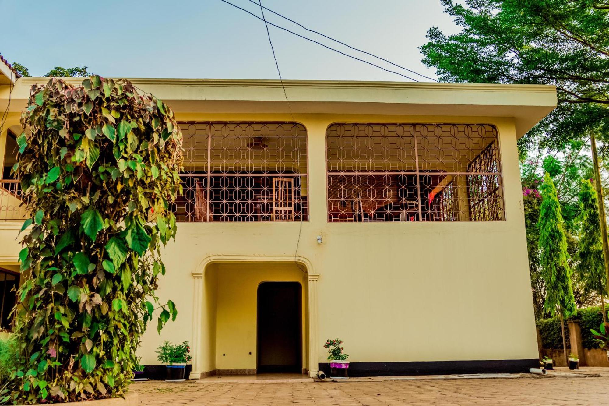 Kilimanjaro Summit Lodge Moshi Exterior photo